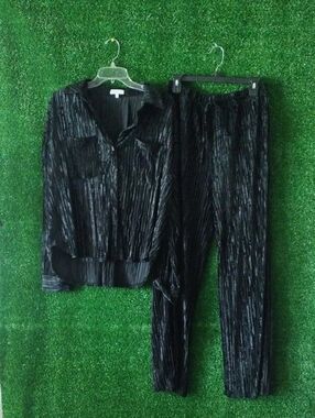 Better Be Black Crinkled Two-Piece Set